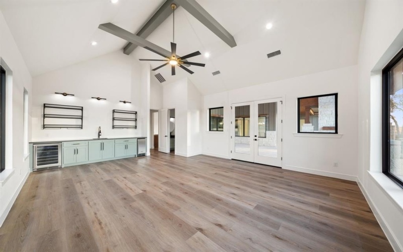 300 Ryker Lane, Gunter, TX 75058, 4 Bedrooms Bedrooms, ,5 BathroomsBathrooms,Residential,For Sale,300 Ryker Lane,0,21106291