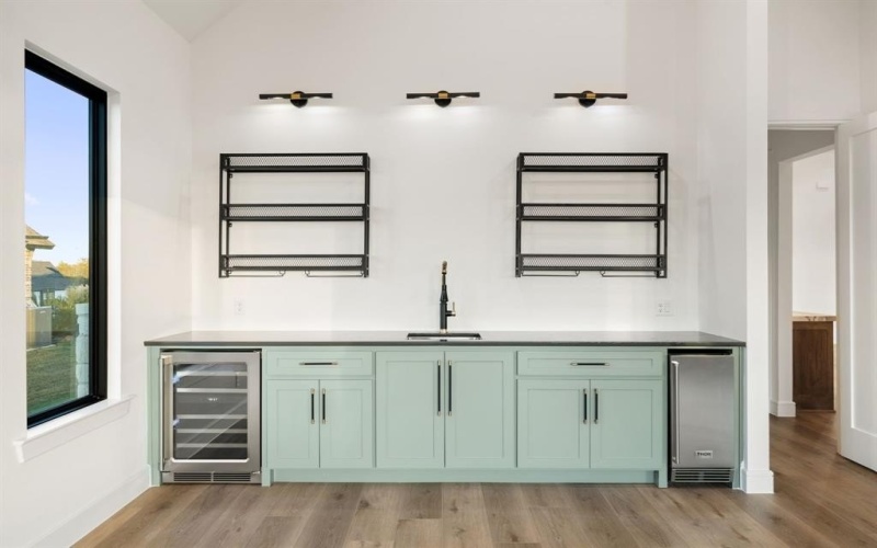 300 Ryker Lane, Gunter, TX 75058, 4 Bedrooms Bedrooms, ,5 BathroomsBathrooms,Residential,For Sale,300 Ryker Lane,0,21106291