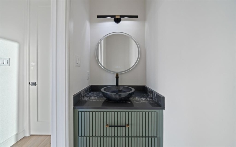 300 Ryker Lane, Gunter, TX 75058, 4 Bedrooms Bedrooms, ,5 BathroomsBathrooms,Residential,For Sale,300 Ryker Lane,0,21106291