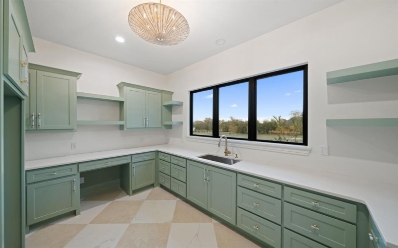 300 Ryker Lane, Gunter, TX 75058, 4 Bedrooms Bedrooms, ,5 BathroomsBathrooms,Residential,For Sale,300 Ryker Lane,0,21106291