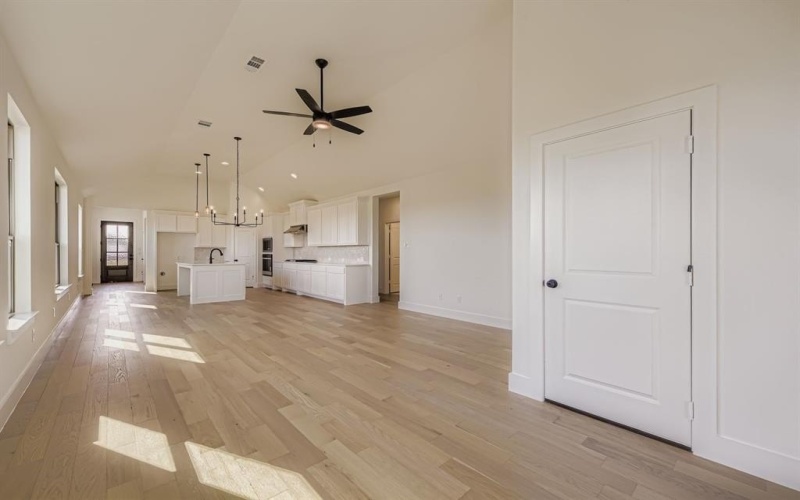 1612 Wandell Way, Fort Worth, TX 76052, 3 Habitaciones Habitaciones , ,2 BañosBaños,Residential,En Venta,1612 Wandell Way,0,21106419