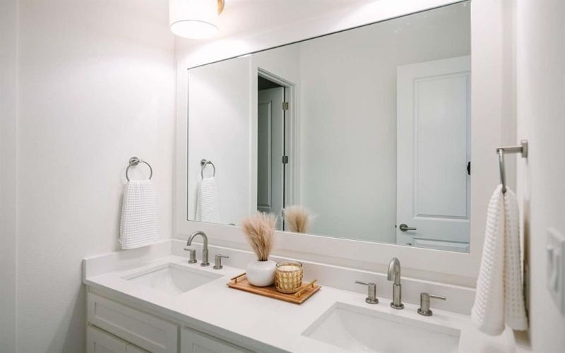 1027 Twin Creeks Drive, Weatherford, TX 76088, 3 Habitaciones Habitaciones , ,2 BañosBaños,Residential,En Venta,1027 Twin Creeks Drive,0,21106428