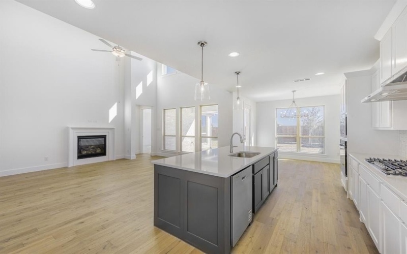 11528 Gloucester Row, Fort Worth, TX 76052, 4 Bedrooms Bedrooms, ,3 BathroomsBathrooms,Residential,For Sale,11528 Gloucester Row,0,21106464