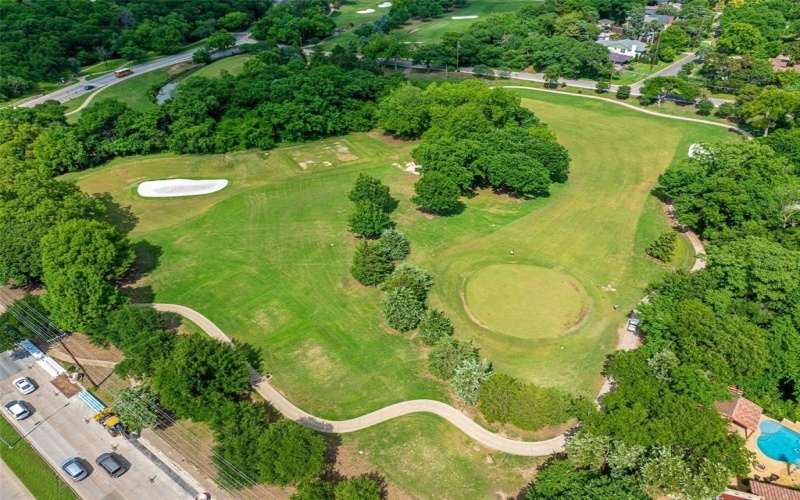 610 N Oak Cliff Boulevard #203, Dallas, TX 75208, 3 Bedrooms Bedrooms, ,3 BathroomsBathrooms,Residential,For Sale,610 N Oak Cliff Boulevard,0,21106522