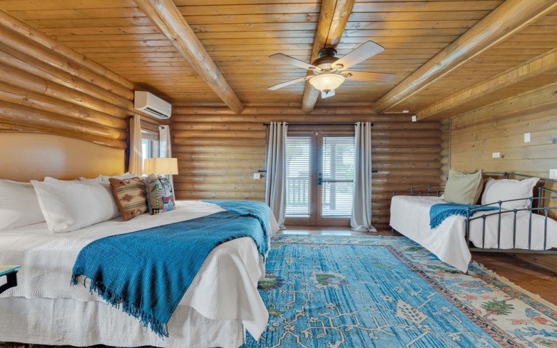 2 N Scenic Rd., Alpine, TX 79830, 6 Bedrooms Bedrooms, ,9 BathroomsBathrooms,Residential,For Sale,2 N Scenic Rd.,0,164237