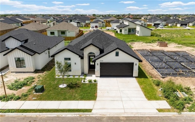 3428 E McGrady Street, Edinburg, TX 78542, 3 Bedrooms Bedrooms, ,2 BathroomsBathrooms,Residential,For Sale,3428 E McGrady Street,470697