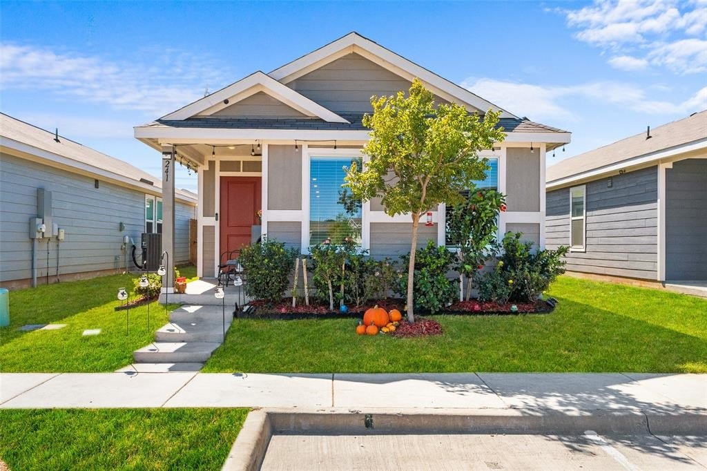 241 Thresher Lane, Princeton, TX 75407, 4 Habitaciones Habitaciones , ,2 BañosBaños,Residential,En Venta,241 Thresher Lane,0,21104859