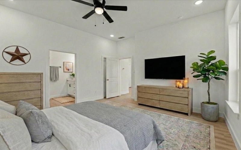 919 W Day Street, Denison, TX 75020, 3 Habitaciones Habitaciones , ,2 BañosBaños,Residential,En Venta,919 W Day Street,0,21105124