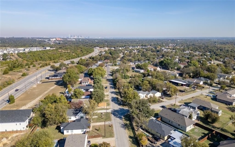 2406 Naoma Street, Dallas, TX 75241, 4 Habitaciones Habitaciones , ,2 BañosBaños,Residential,En Venta,2406 Naoma Street,0,21105213