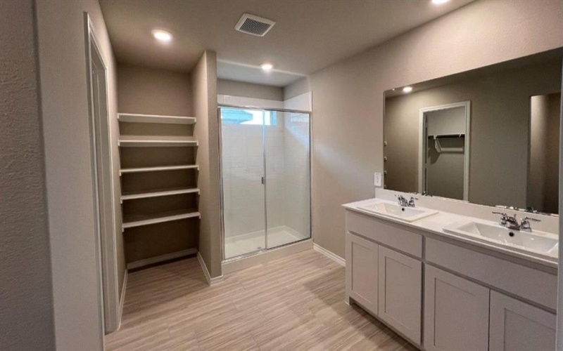 8517 COFFEE SPRINGS Drive, Fort Worth, TX 76131, 4 Bedrooms Bedrooms, ,3 BathroomsBathrooms,Residential,For Sale,8517 COFFEE SPRINGS Drive,0,21105339