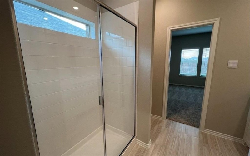 905 INGALLS PARK Lane, Fort Worth, TX 76131, 4 Habitaciones Habitaciones , ,3 BañosBaños,Residential,En Venta,905 INGALLS PARK Lane,0,21105809