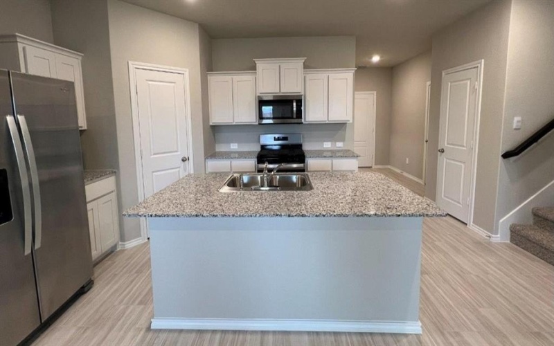 905 INGALLS PARK Lane, Fort Worth, TX 76131, 4 Habitaciones Habitaciones , ,3 BañosBaños,Residential,En Venta,905 INGALLS PARK Lane,0,21105809