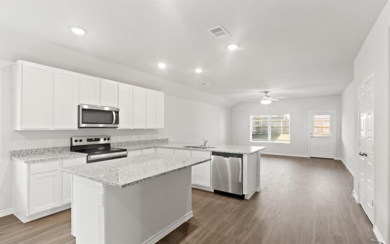 9957 Dynamics Drive, Fort Worth, TX 76131, 4 Bedrooms Bedrooms, ,3 BathroomsBathrooms,Residential,For Sale,9957 Dynamics Drive,0,21105903