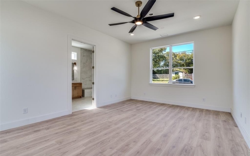 901 Sam Houston Street, Rockwall, TX 75087, 4 Habitaciones Habitaciones , ,3 BañosBaños,Residential,En Venta,901 Sam Houston Street,0,21105978