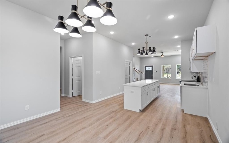 2100 Cactus Alley, Granbury, TX 76048, 4 Bedrooms Bedrooms, ,2 BathroomsBathrooms,Residential,For Sale,2100 Cactus Alley,20868662