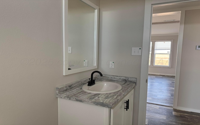 210 E Heritage Lane, Canyon, TX 79015, 3 Habitaciones Habitaciones , ,2 BañosBaños,Residential,En Venta,210 E Heritage Lane,0,25-9338