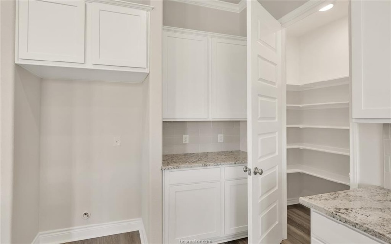 4089 Crestmont Drive, College Station, TX 77845, 3 Habitaciones Habitaciones , ,2 BañosBaños,Residential,En Venta,4089 Crestmont Drive,0,25011178