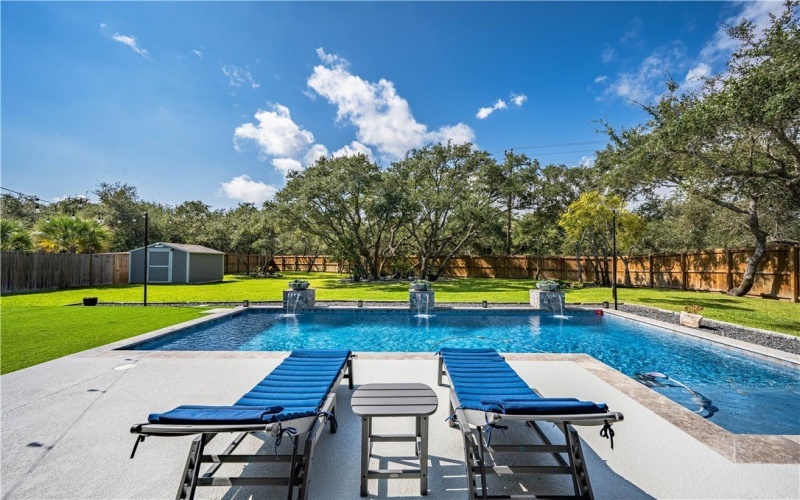 463 Augusta Drive, Rockport, TX 78382, 4 Bedrooms Bedrooms, ,3 BathroomsBathrooms,Residential,For Sale,463 Augusta Drive,0,467493