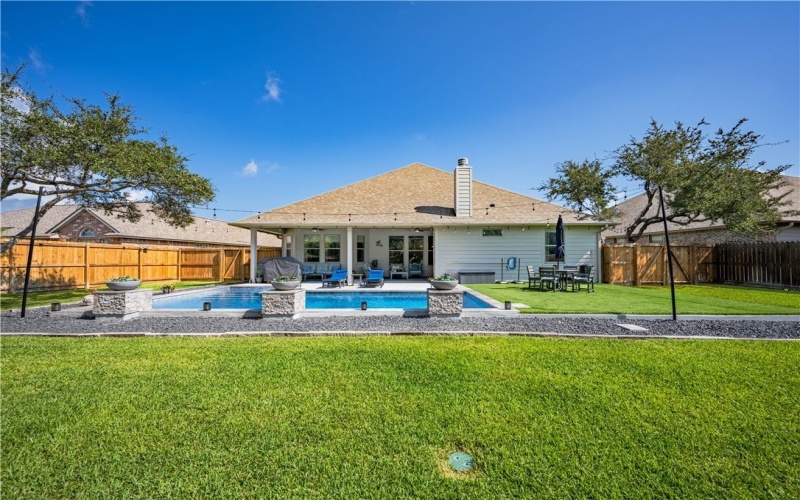 463 Augusta Drive, Rockport, TX 78382, 4 Bedrooms Bedrooms, ,3 BathroomsBathrooms,Residential,For Sale,463 Augusta Drive,0,467493