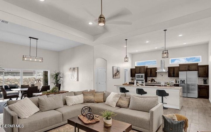 6954 Levee Circle, El Paso, TX 79932, 5 Bedrooms Bedrooms, ,3 BathroomsBathrooms,Residential,For Sale,6954 Levee Circle,0,933344