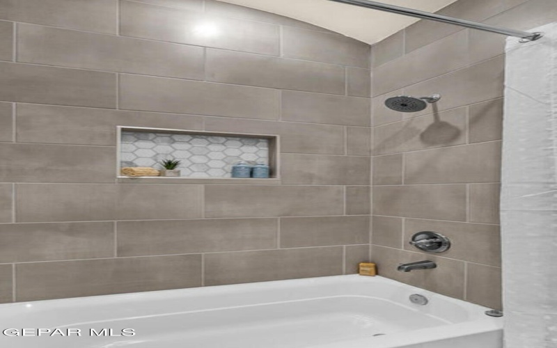 6954 Levee Circle, El Paso, TX 79932, 5 Bedrooms Bedrooms, ,3 BathroomsBathrooms,Residential,For Sale,6954 Levee Circle,0,933344