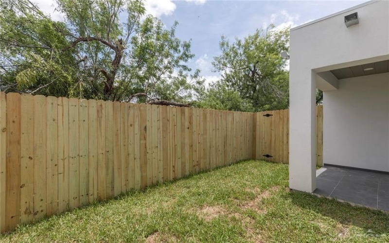 1910 Sunset Drive, Mission, TX 78572, 3 Bedrooms Bedrooms, ,2 BathroomsBathrooms,Residential,For Sale,1910 Sunset Drive,0,486033