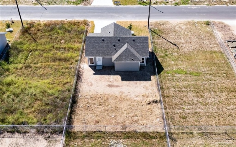 318 Merida Drive, Donna, TX 78537, 3 Bedrooms Bedrooms, ,2 BathroomsBathrooms,Residential,For Sale,318 Merida Drive,0,486455