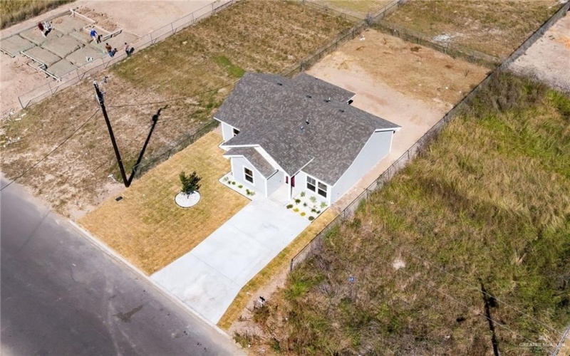 318 Merida Drive, Donna, TX 78537, 3 Bedrooms Bedrooms, ,2 BathroomsBathrooms,Residential,For Sale,318 Merida Drive,0,486455