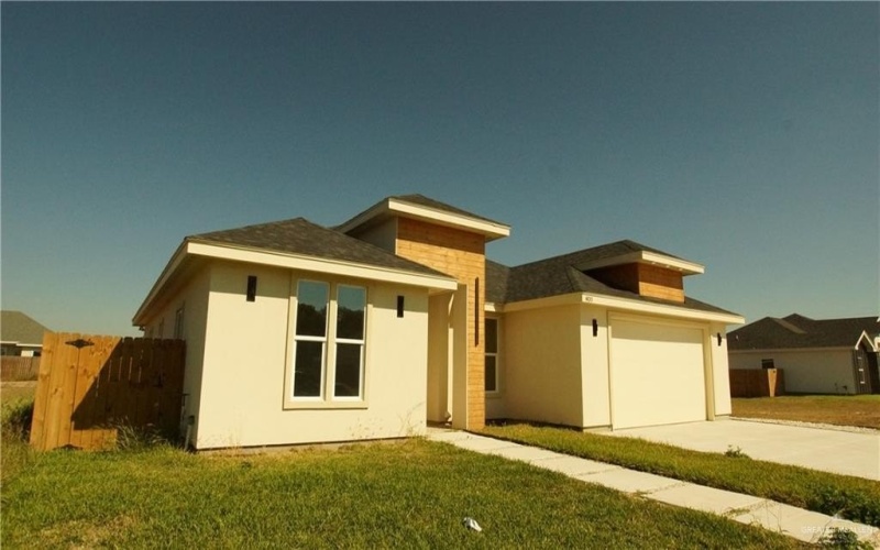 403 Faith Drive, La Feria, TX 78559, 3 Bedrooms Bedrooms, ,3 BathroomsBathrooms,Residential,For Sale,403 Faith Drive,0,486479