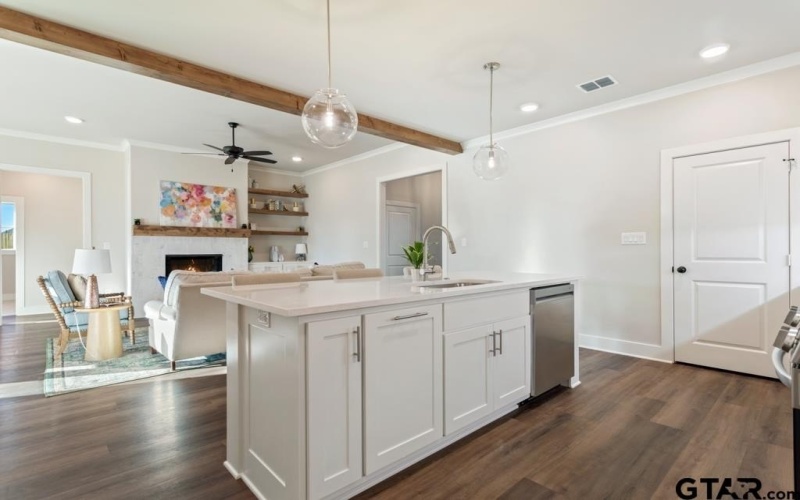 7173 Alexander, Tyler, TX 75707, 4 Bedrooms Bedrooms, ,2 BathroomsBathrooms,Residential,For Sale,7173 Alexander,0,25016356