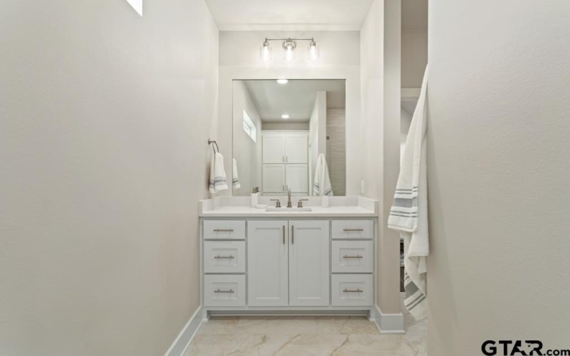 7173 Alexander, Tyler, TX 75707, 4 Bedrooms Bedrooms, ,2 BathroomsBathrooms,Residential,For Sale,7173 Alexander,0,25016356