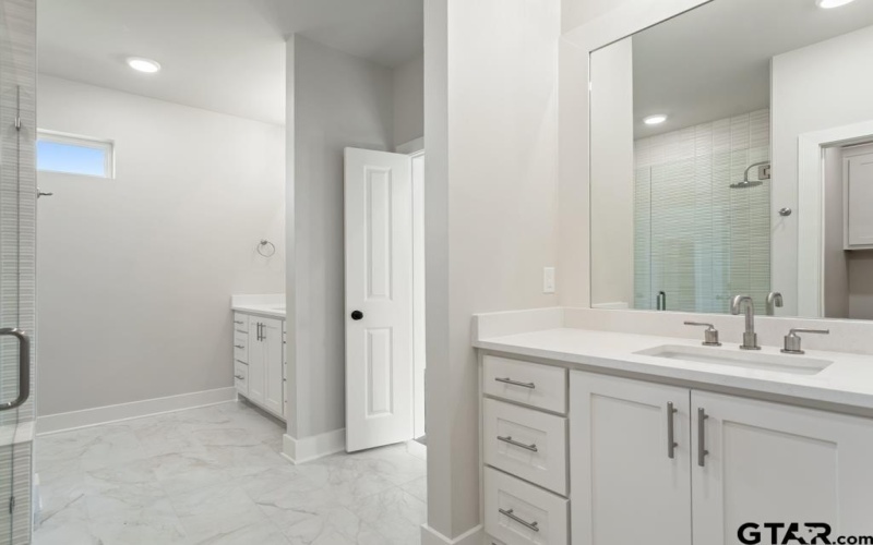 7173 Alexander, Tyler, TX 75707, 4 Bedrooms Bedrooms, ,2 BathroomsBathrooms,Residential,For Sale,7173 Alexander,0,25016356