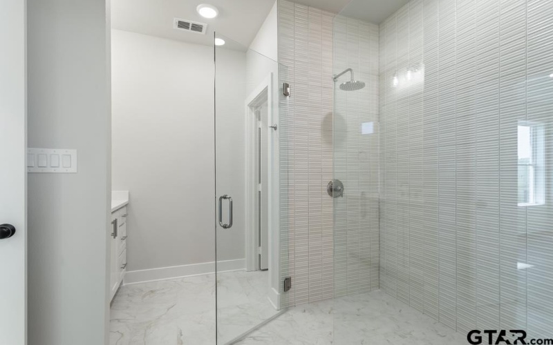 7173 Alexander, Tyler, TX 75707, 4 Bedrooms Bedrooms, ,2 BathroomsBathrooms,Residential,For Sale,7173 Alexander,0,25016356