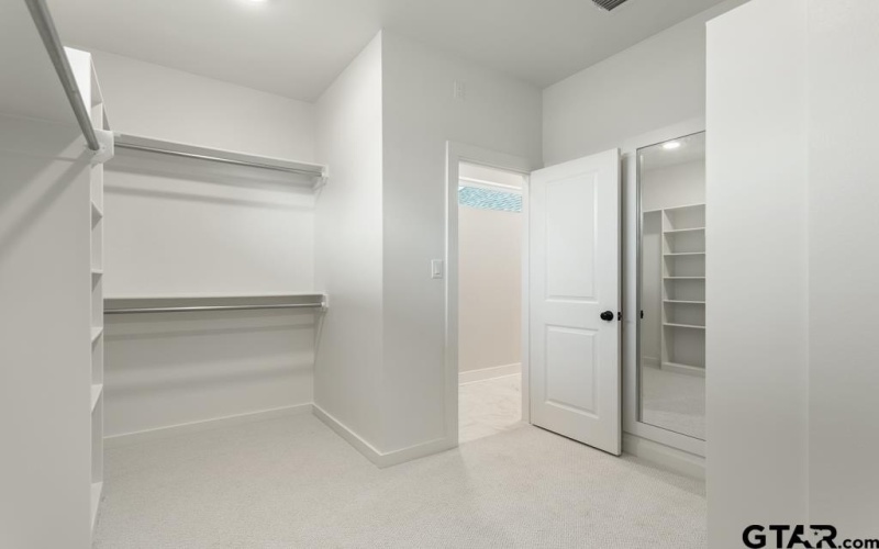 7173 Alexander, Tyler, TX 75707, 4 Bedrooms Bedrooms, ,2 BathroomsBathrooms,Residential,For Sale,7173 Alexander,0,25016356