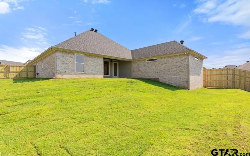 7173 Alexander, Tyler, TX 75707, 4 Bedrooms Bedrooms, ,2 BathroomsBathrooms,Residential,For Sale,7173 Alexander,0,25016356