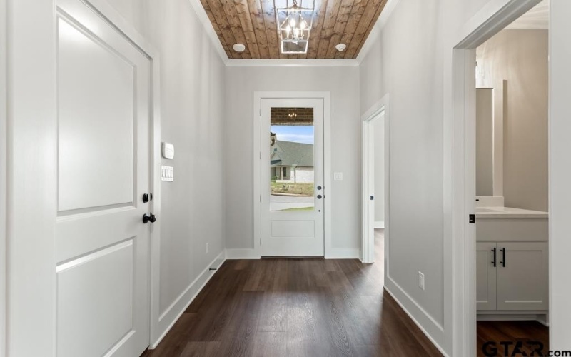 7173 Alexander, Tyler, TX 75707, 4 Bedrooms Bedrooms, ,2 BathroomsBathrooms,Residential,For Sale,7173 Alexander,0,25016356