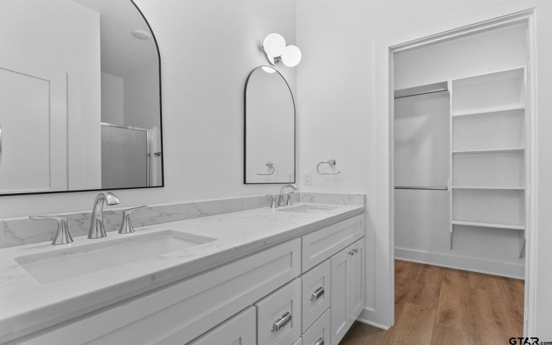 2958 Calloway Road, Tyler, TX 75707, 3 Bedrooms Bedrooms, ,2 BathroomsBathrooms,Residential,For Sale,2958 Calloway Road,0,25016369