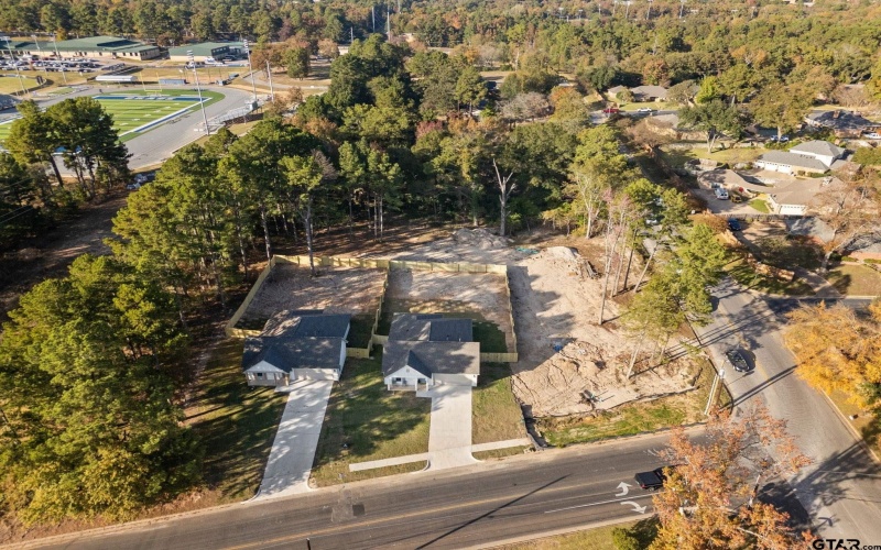 2958 Calloway Road, Tyler, TX 75707, 3 Bedrooms Bedrooms, ,2 BathroomsBathrooms,Residential,For Sale,2958 Calloway Road,0,25016369