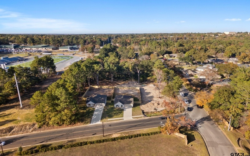 2958 Calloway Road, Tyler, TX 75707, 3 Bedrooms Bedrooms, ,2 BathroomsBathrooms,Residential,For Sale,2958 Calloway Road,0,25016369