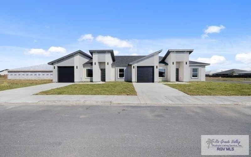 1004 GABRIELLA ST, HARLINGEN, TX 78550, ,Residential Multi Family,For Sale,1004 GABRIELLA ST,0,29769851