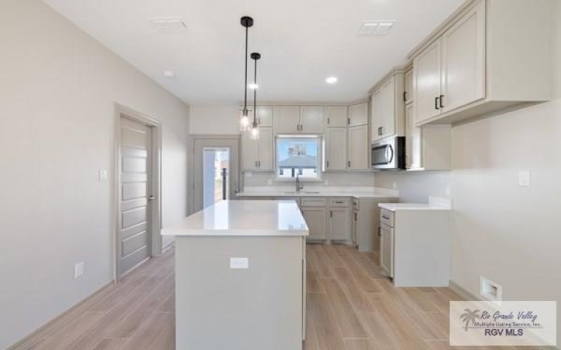 1004 GABRIELLA ST, HARLINGEN, TX 78550, ,Residential Multi Family,For Sale,1004 GABRIELLA ST,0,29769851