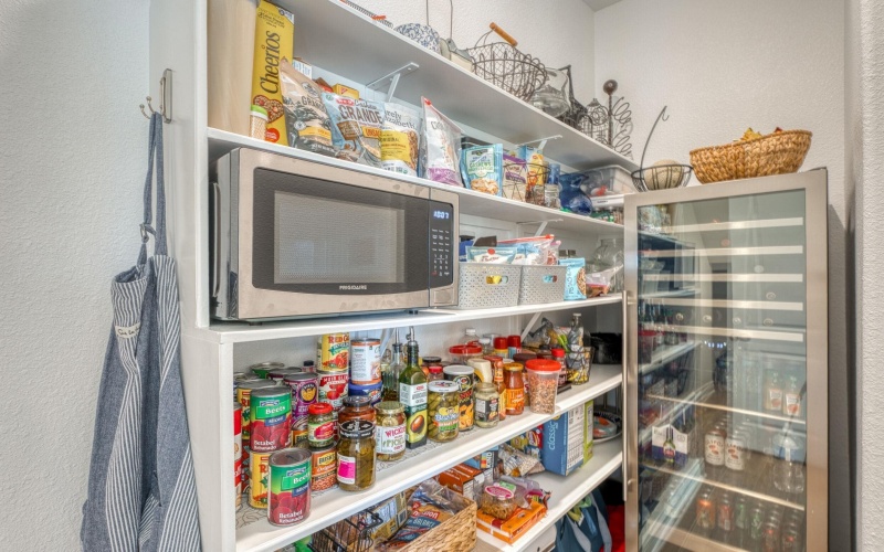 2913 Blue Lake Dr., Horseshoe Bay, TX 78657, 3 Bedrooms Bedrooms, ,2 BathroomsBathrooms,Residential,For Sale,2913 Blue Lake Dr.,0,175622