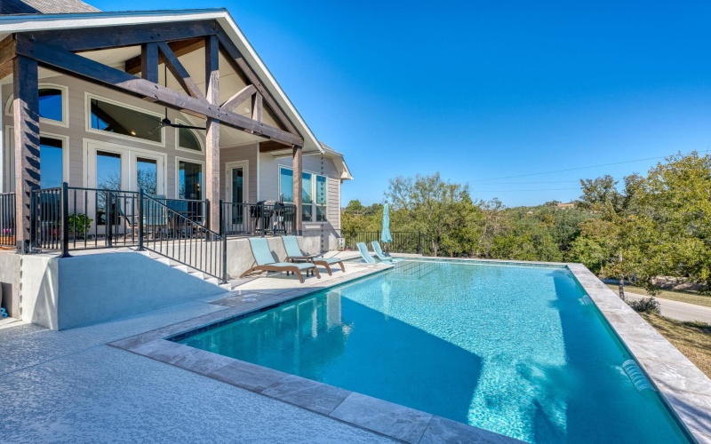 2913 Blue Lake Dr., Horseshoe Bay, TX 78657, 3 Bedrooms Bedrooms, ,2 BathroomsBathrooms,Residential,For Sale,2913 Blue Lake Dr.,0,175622