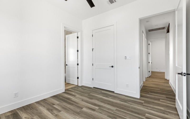 1825 Foothills Dr, Kerrville, TX 78028, 4 Habitaciones Habitaciones , ,3 BañosBaños,Residential,En Venta,1825 Foothills Dr,0,120812