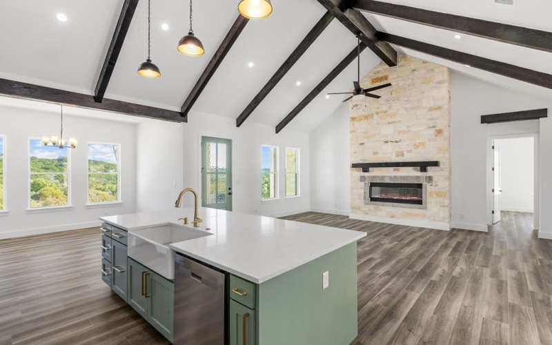 1825 Foothills Dr, Kerrville, TX 78028, 4 Habitaciones Habitaciones , ,3 BañosBaños,Residential,En Venta,1825 Foothills Dr,0,120812