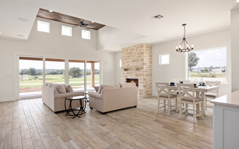 4528-22 Comanche Trace Dr, Kerrville, TX 78028, 3 Habitaciones Habitaciones , ,3 BañosBaños,Residential,En Venta,4528-22 Comanche Trace Dr,0,120816