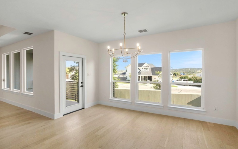 1901 N Chateau Lane, Kerrville, TX 78028, 2 Habitaciones Habitaciones , ,2 BañosBaños,Residential,En Venta,1901 N Chateau Lane,0,120823