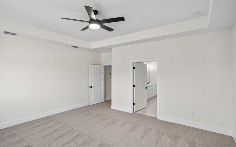 1901 N Chateau Lane, Kerrville, TX 78028, 2 Habitaciones Habitaciones , ,2 BañosBaños,Residential,En Venta,1901 N Chateau Lane,0,120823