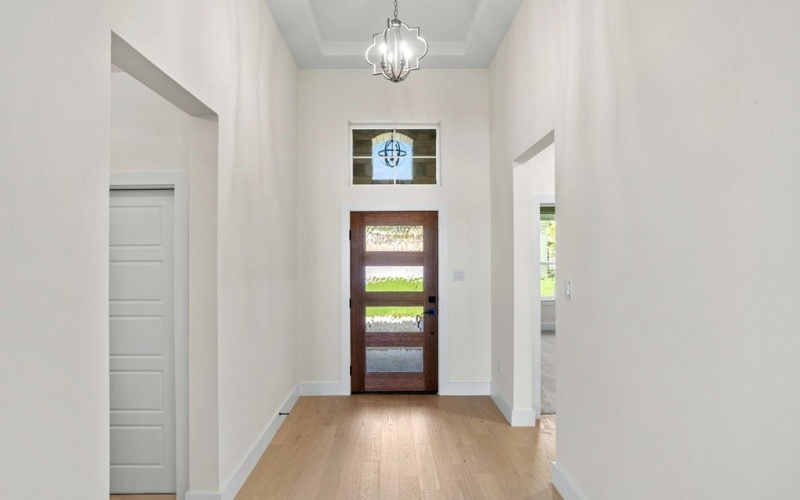 1901 N Chateau Lane, Kerrville, TX 78028, 2 Habitaciones Habitaciones , ,2 BañosBaños,Residential,En Venta,1901 N Chateau Lane,0,120823