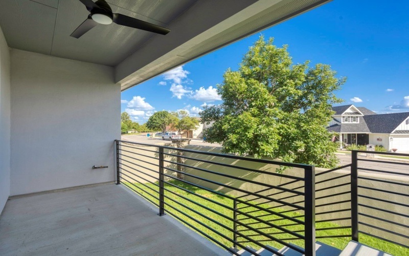 1901 N Chateau Lane, Kerrville, TX 78028, 2 Habitaciones Habitaciones , ,2 BañosBaños,Residential,En Venta,1901 N Chateau Lane,0,120823